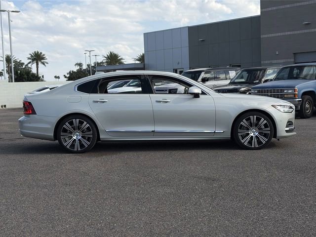 Used 2022 Volvo S90 B6 Inscription w/ Advanced Package image 6