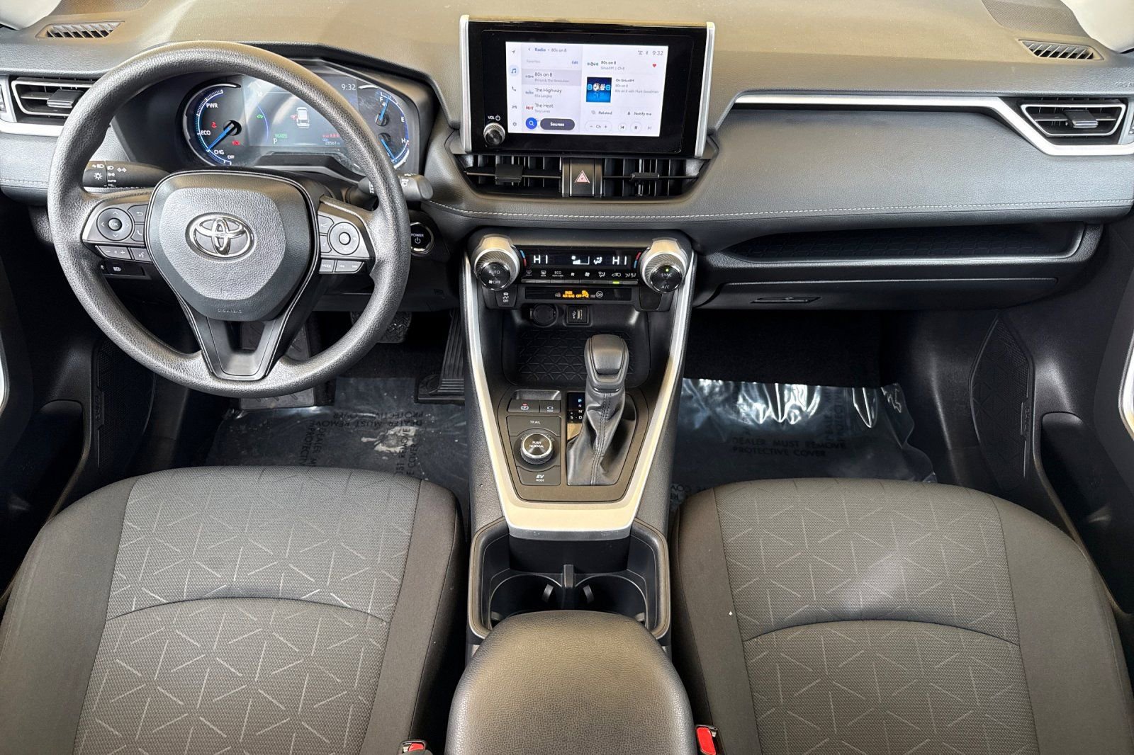 Certified 2025 Toyota RAV4 XLE image 17