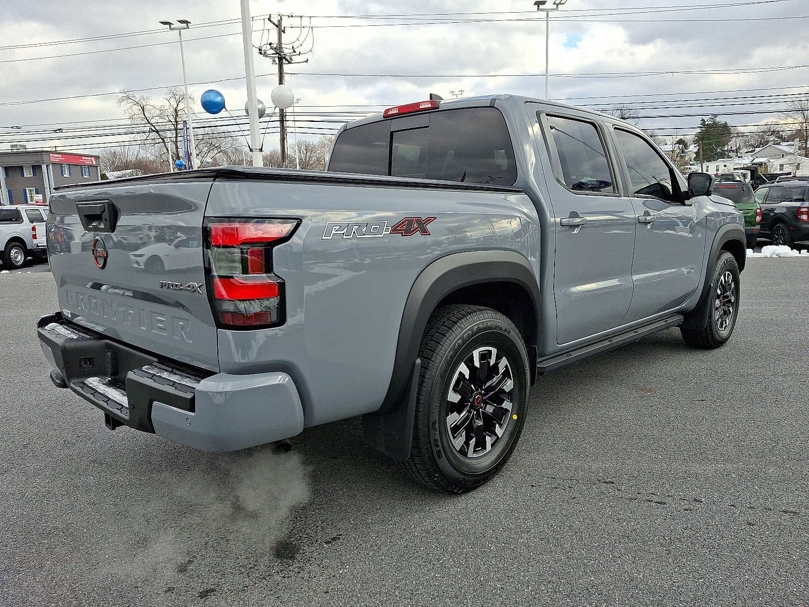 Used 2023 Nissan Frontier PRO-4X w/ Pro Convenience Package image 6