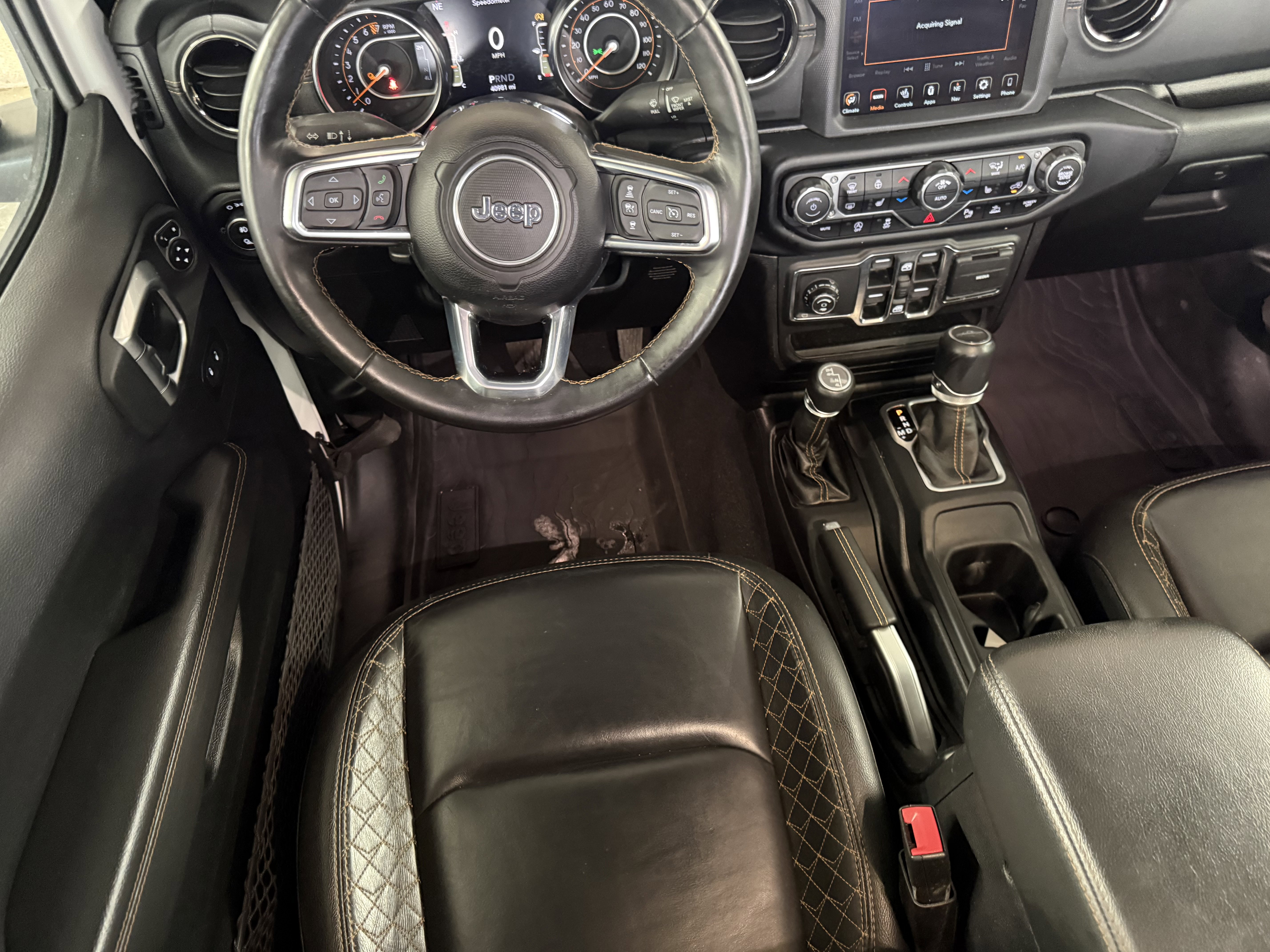Used 2021 Jeep Gladiator Overland AWD/4WD image 22