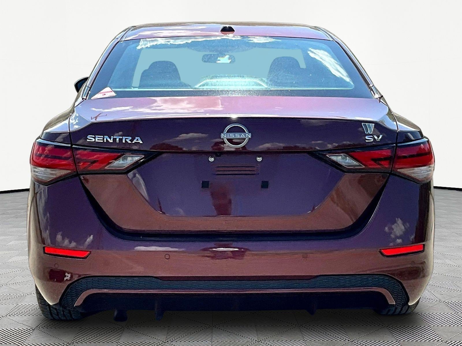 Used 2024 Nissan Sentra SV FWD image 13