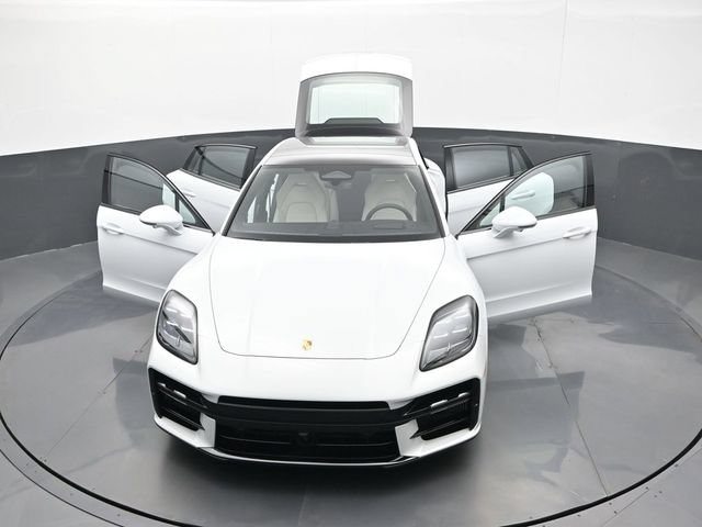 New 2026 Porsche Panamera GTS AWD/4WD image 32