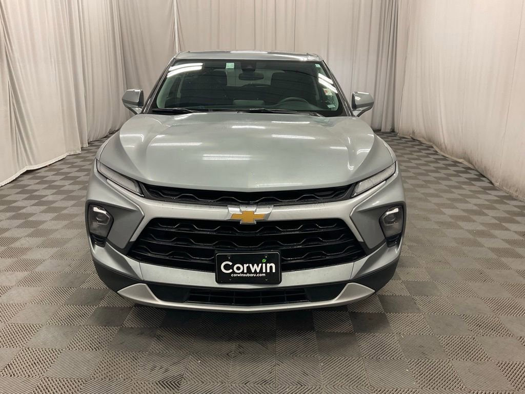 Used 2025 Chevrolet Blazer LT image 7