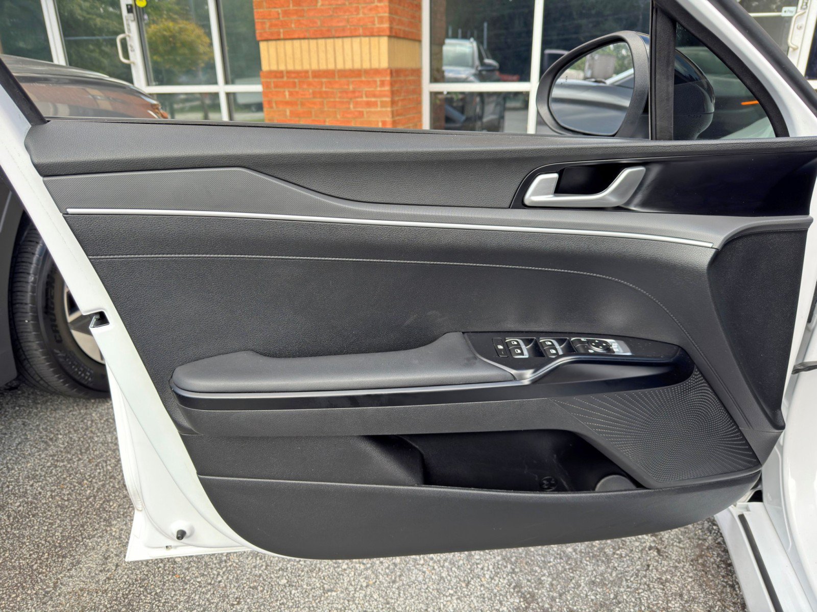 Used 2023 Kia K5 GT-Line FWD image 39