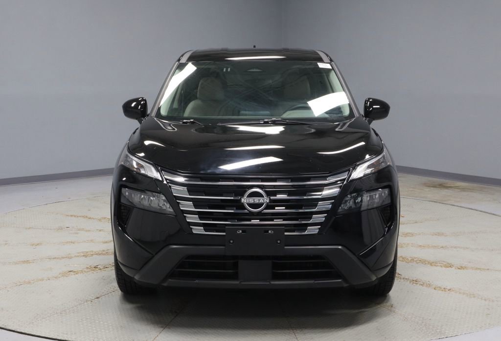 Used 2025 Nissan Rogue SV image 5