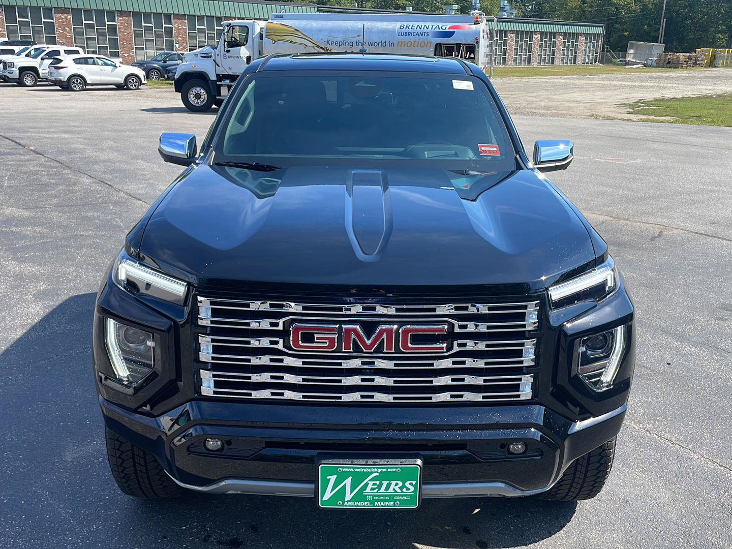 New 2026 GMC Canyon Denali AWD/4WD image 3