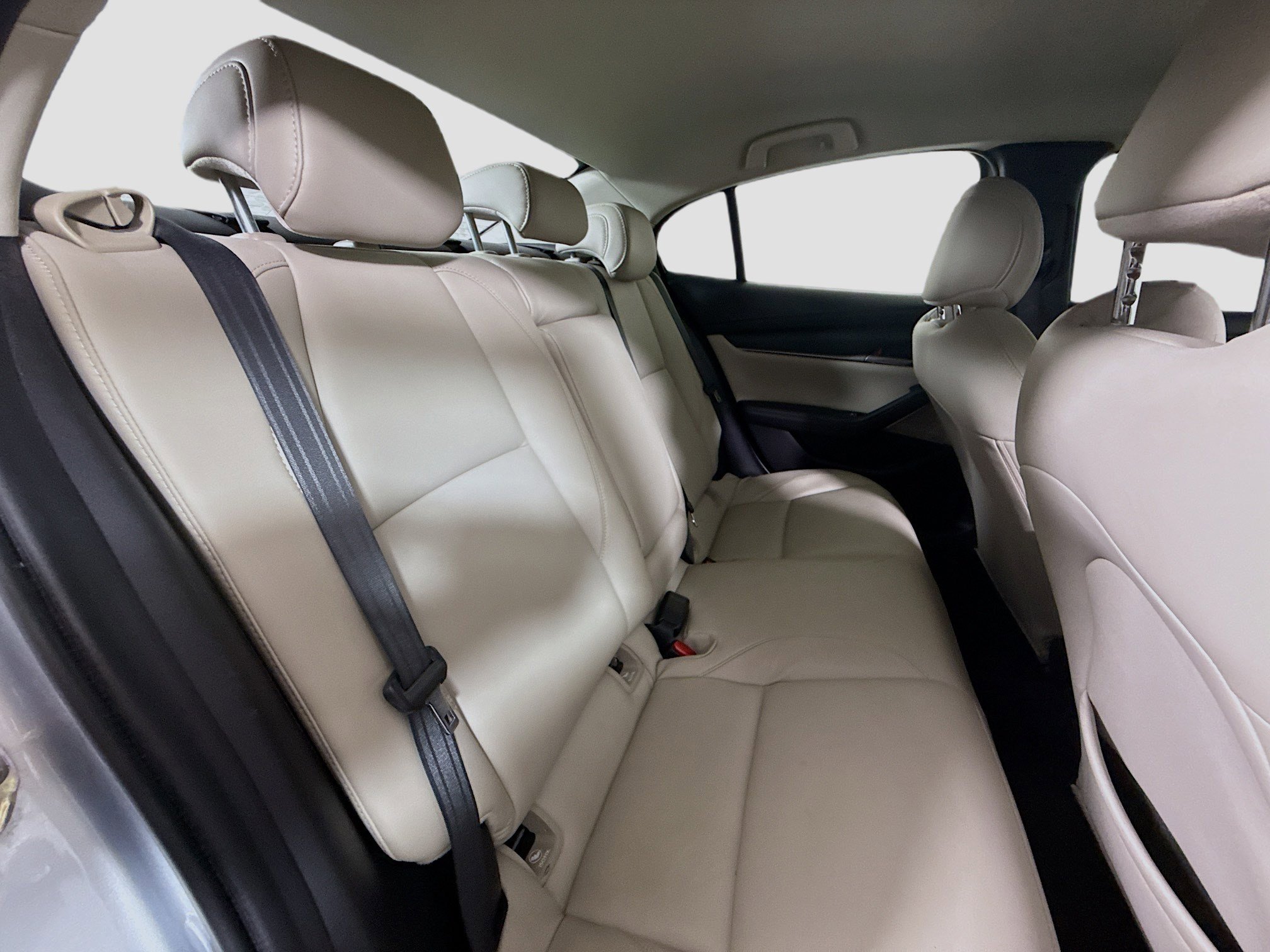 Used 2020 MAZDA MAZDA3 Sedan w/ Select Package image 27