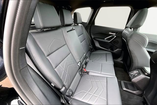 Used 2025 BMW X1 xDrive28i w/ M Sport Package AWD/4WD image 29