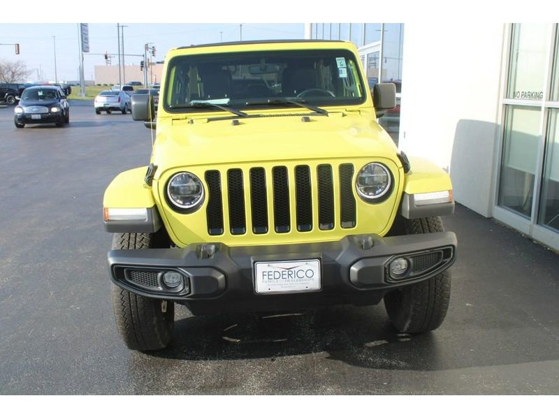 Used 2022 Jeep Wrangler Unlimited Sahara image 11