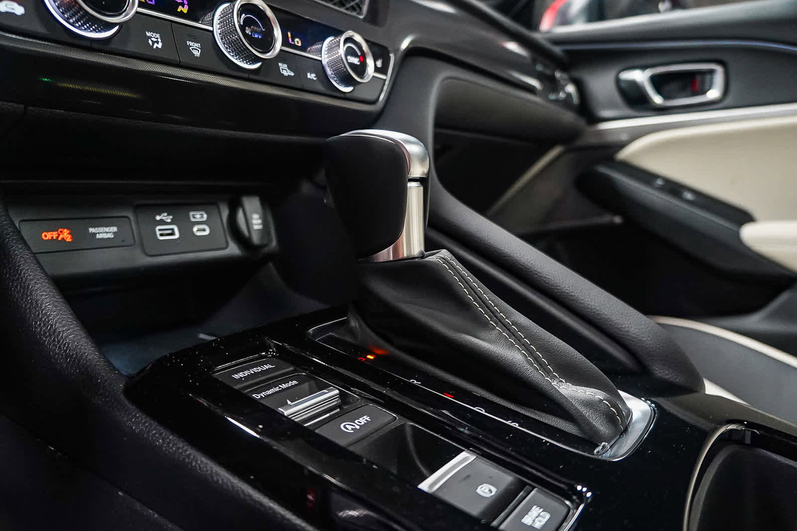 Used 2025 Acura Integra A-Spec image 28