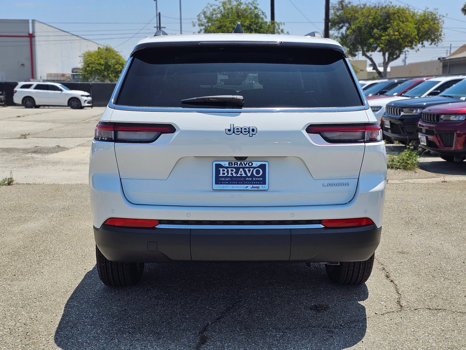 New 2026 Jeep Grand Cherokee L Laredo RWD image 7