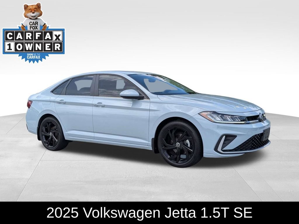 Used 2025 Volkswagen Jetta SE FWD image 1