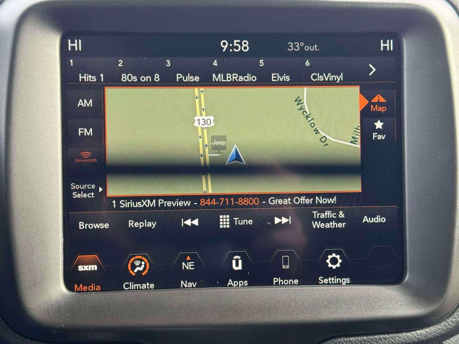 Used 2023 Jeep Renegade Latitude image 23