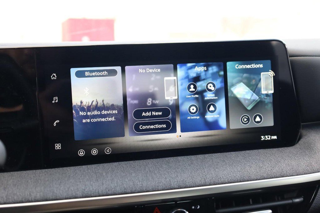 New 2026 Nissan Kicks S image 11