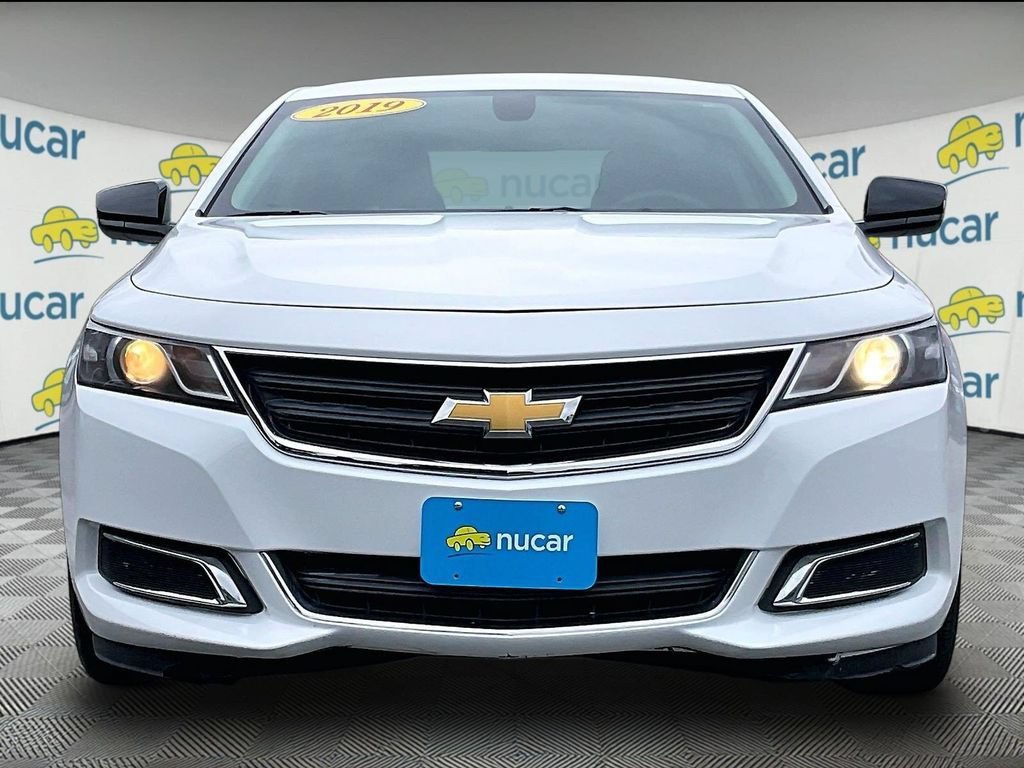 Used 2019 Chevrolet Impala LS FWD image 2