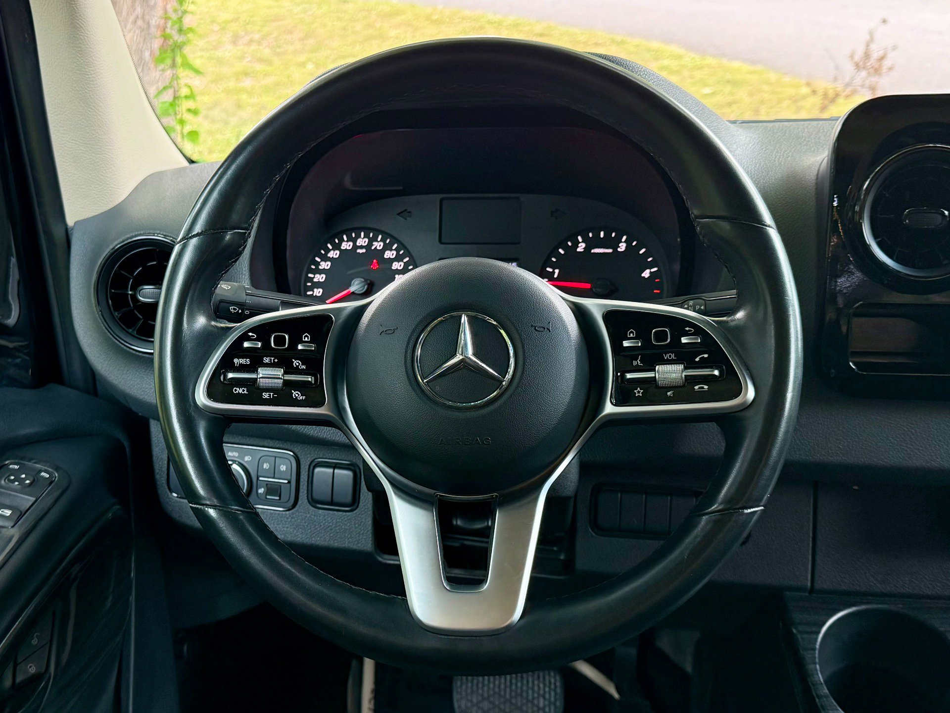 Used 2020 Mercedes-Benz Sprinter 3500 image 11