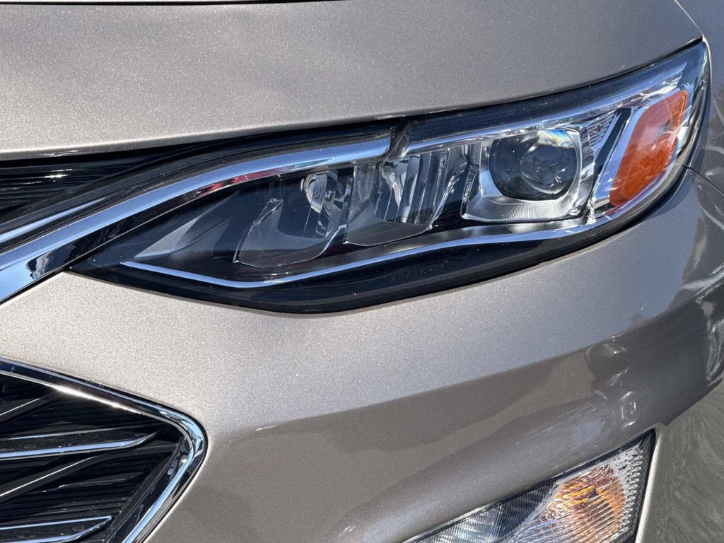 Used 2024 Chevrolet Malibu LT FWD image 10