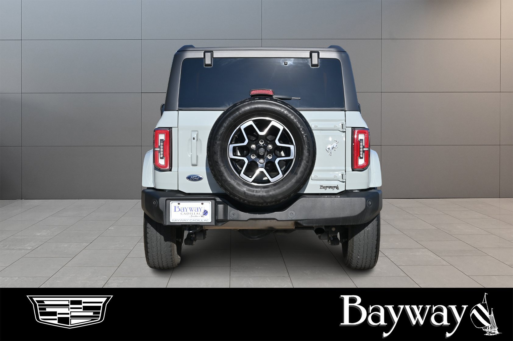 Used 2023 Ford Bronco Outer Banks AWD/4WD image 7