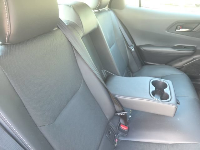 Used 2024 Toyota Prius XLE FWD image 10