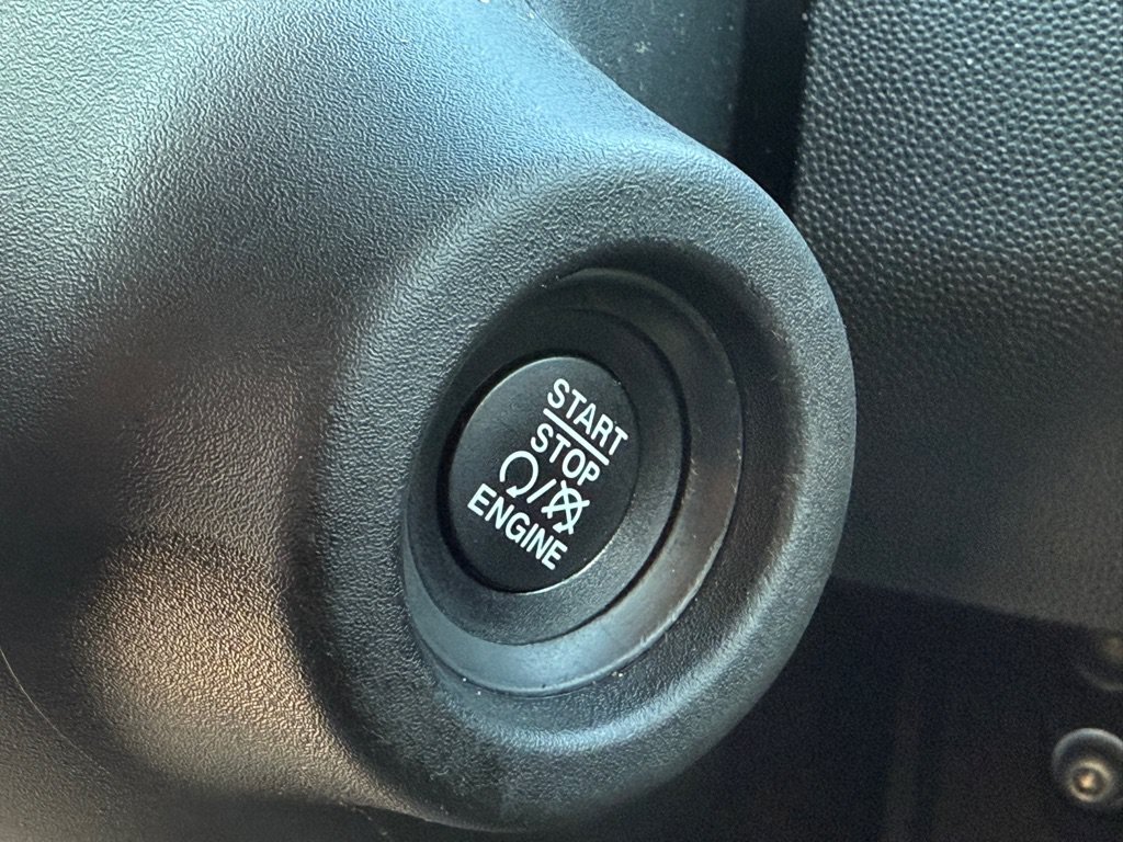 Used 2023 RAM ProMaster 2500 FWD image 21