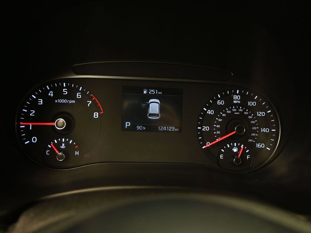 Used 2020 Kia Soul LX image 12