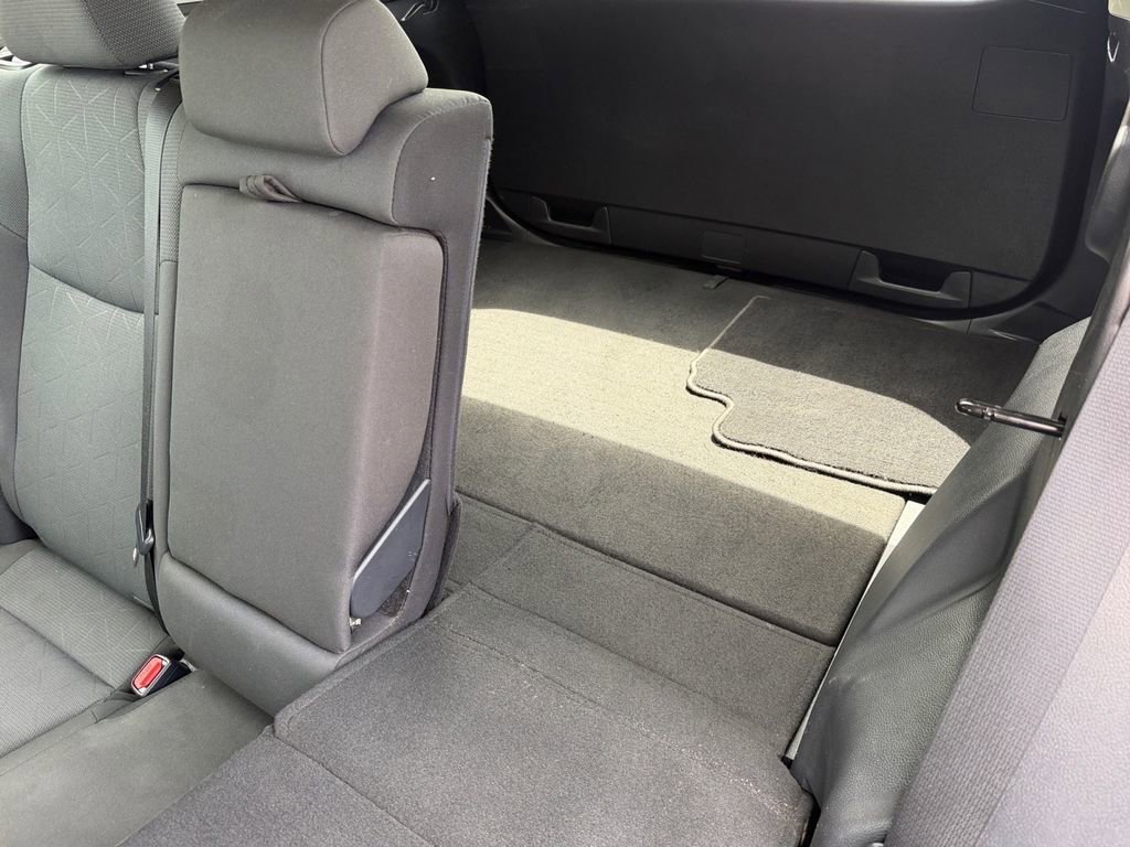 Used 2025 Toyota RAV4 XLE image 13