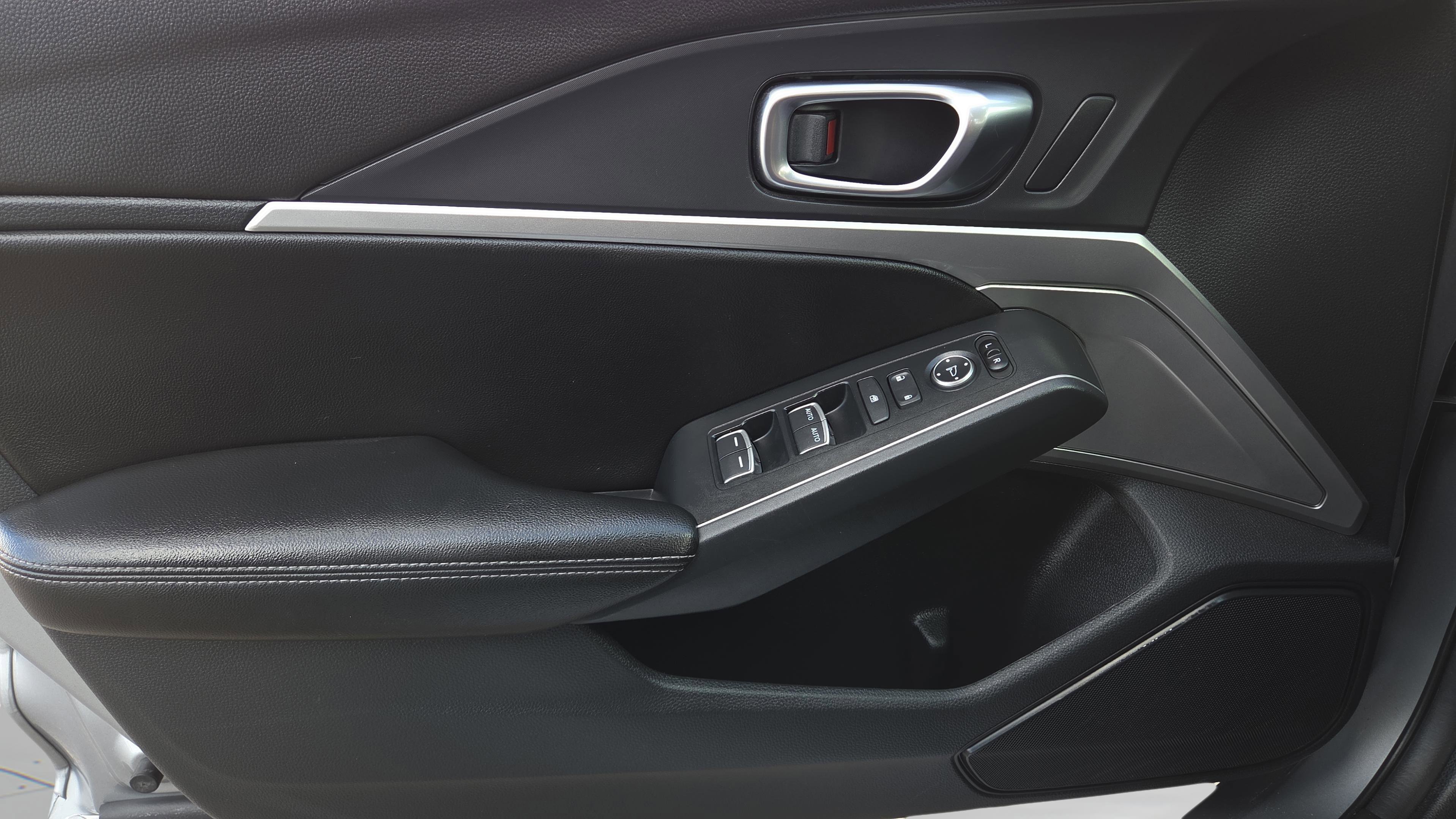 Used 2025 Acura Integra A-Spec FWD image 35