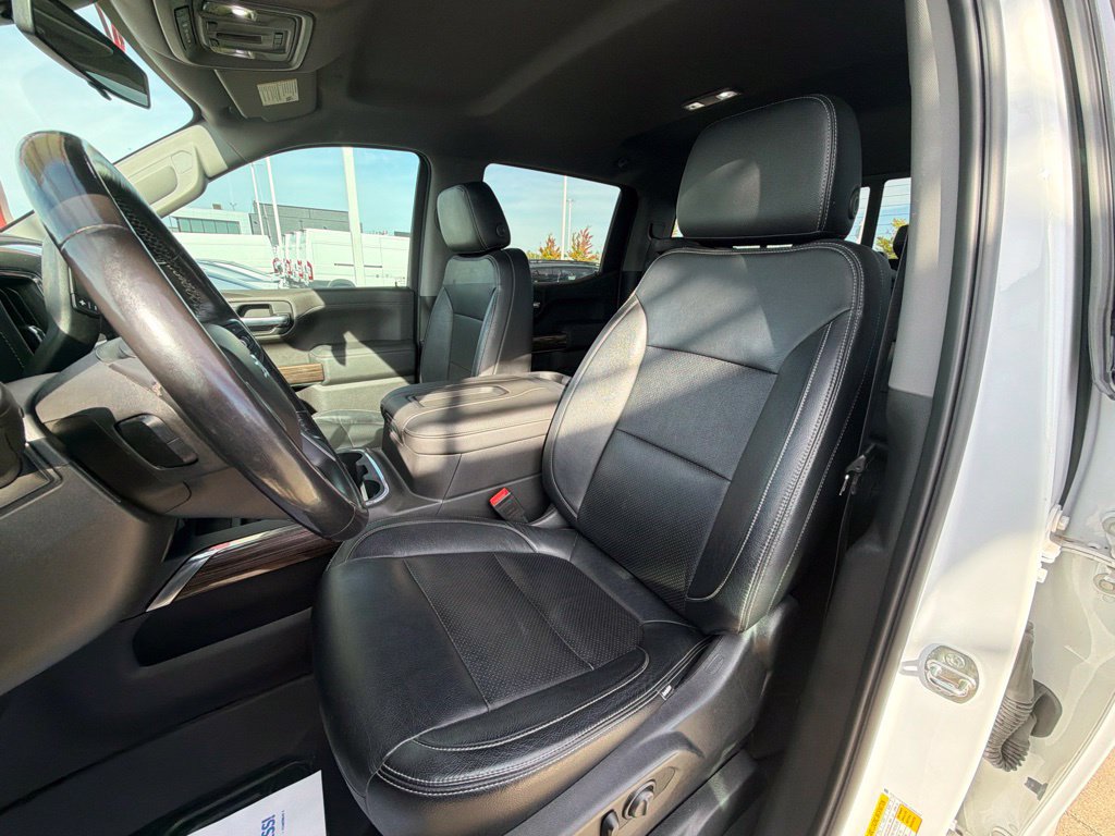 Used 2020 Chevrolet Silverado 1500 RST AWD/4WD image 12