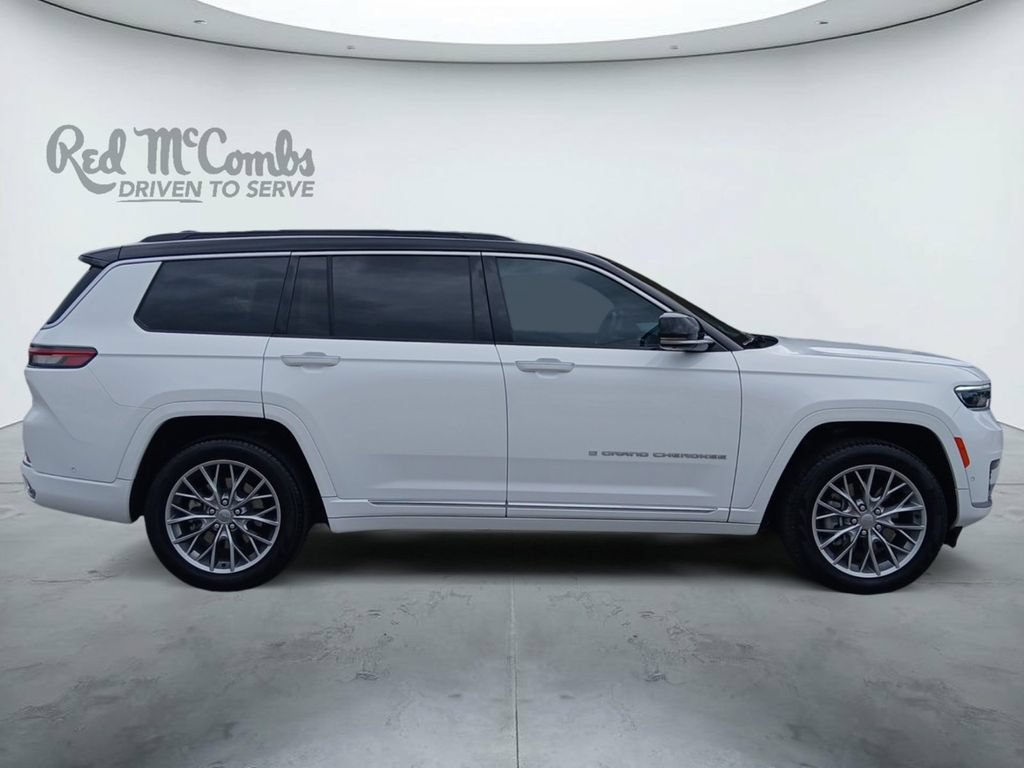 Used 2024 Jeep Grand Cherokee L Summit w/ Advanced Protech Group IV AWD/4WD image 6