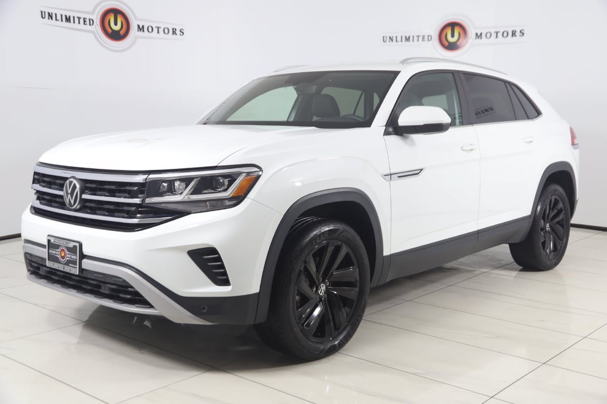 Used 2023 Volkswagen Atlas Cross Sport SE w/ Black Wheel Package AWD/4WD image 5