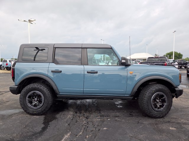 Used 2022 Ford Bronco Badlands AWD/4WD image 18