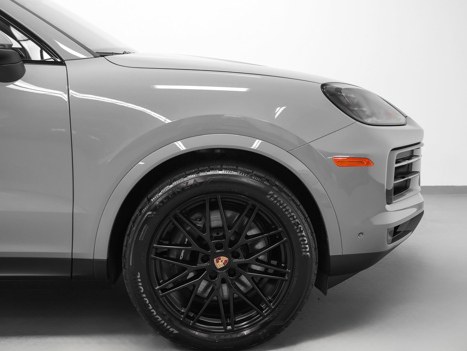 New 2026 Porsche Cayenne Coupe AWD/4WD image 14