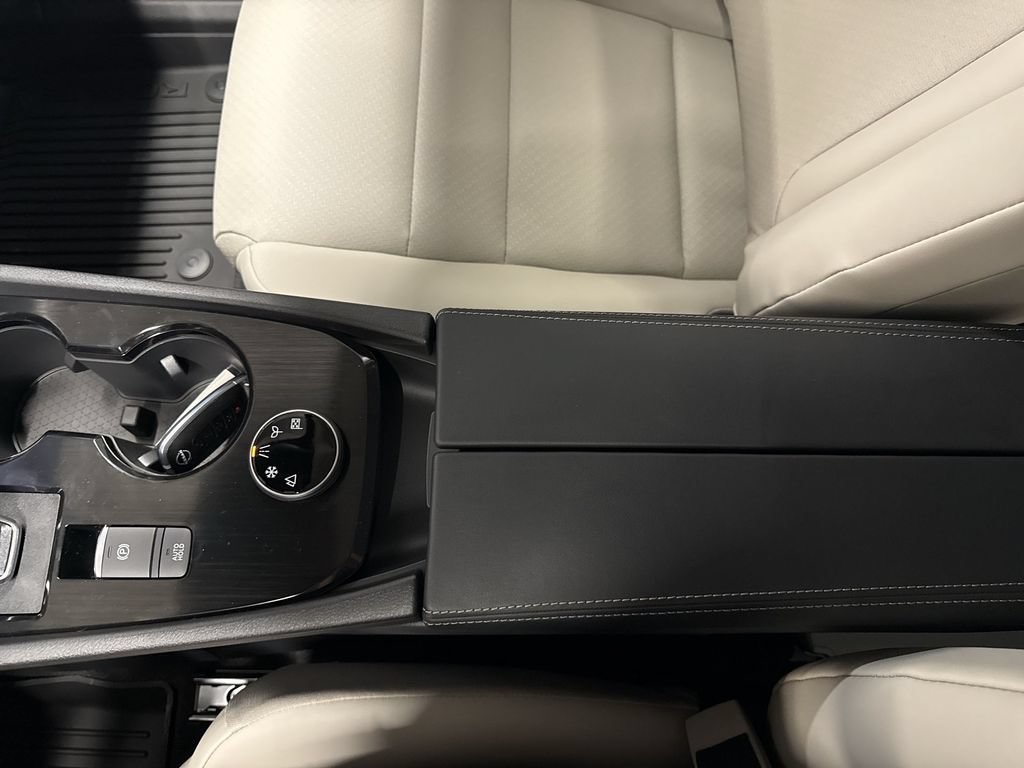 New 2026 Nissan Rogue Dark Armor AWD/4WD image 22