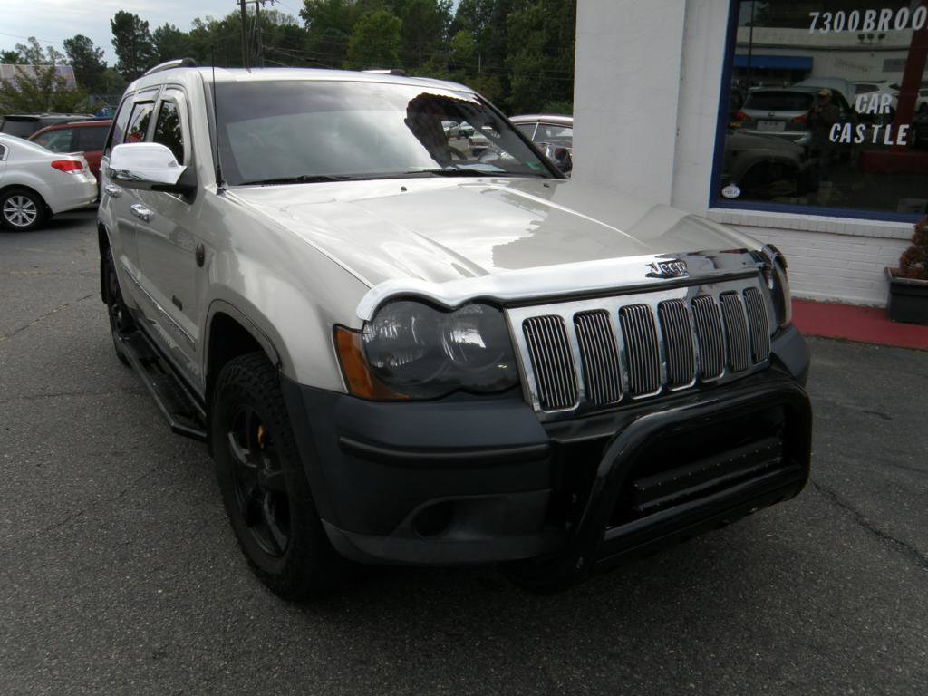 Used 2009 Jeep Grand Cherokee Laredo image 6