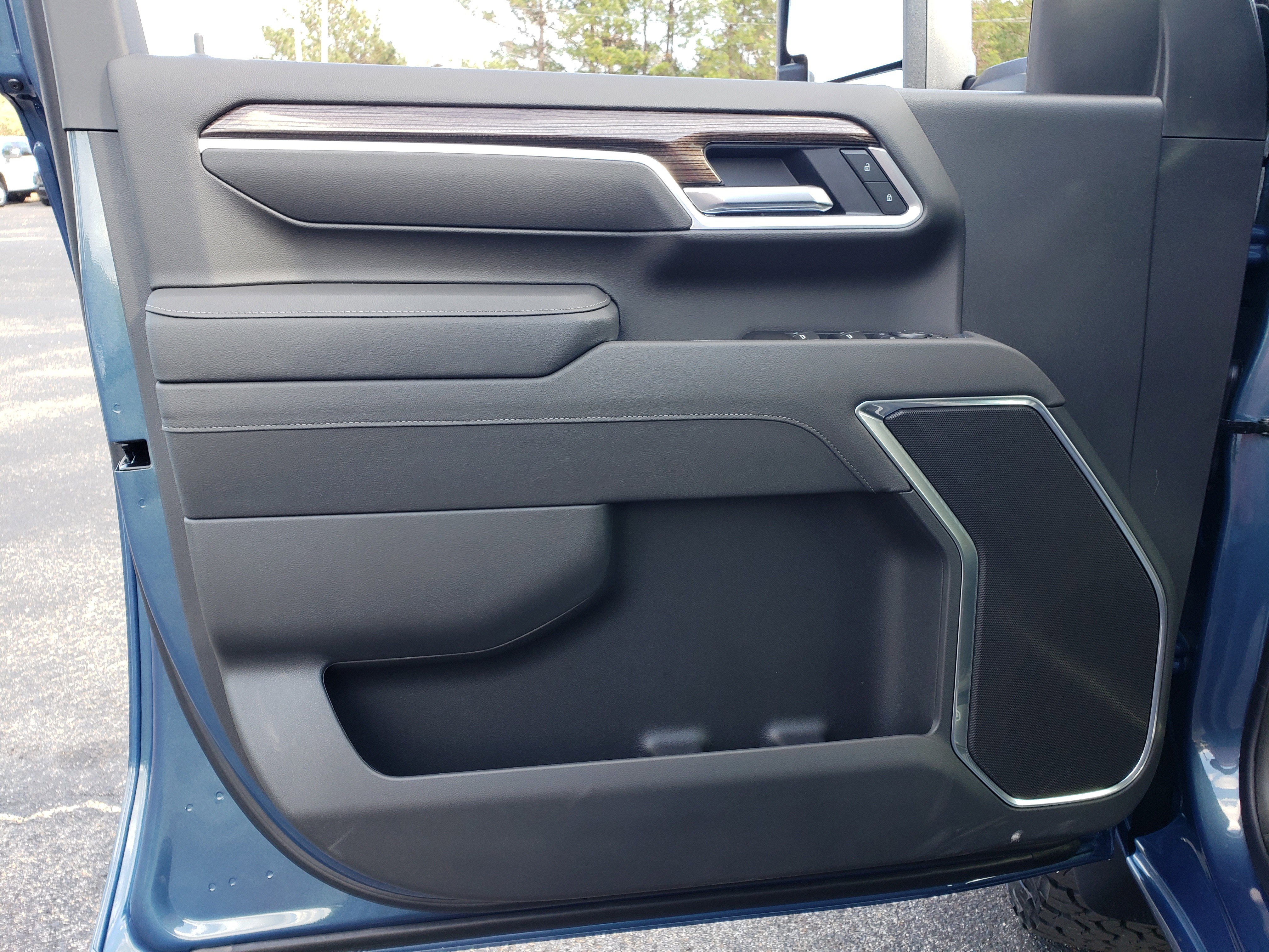 New 2026 Chevrolet Silverado 2500 LT image 13