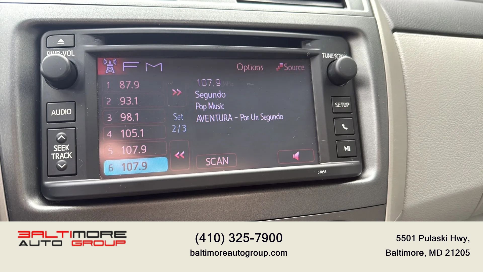 Used 2013 Toyota Corolla LE image 28