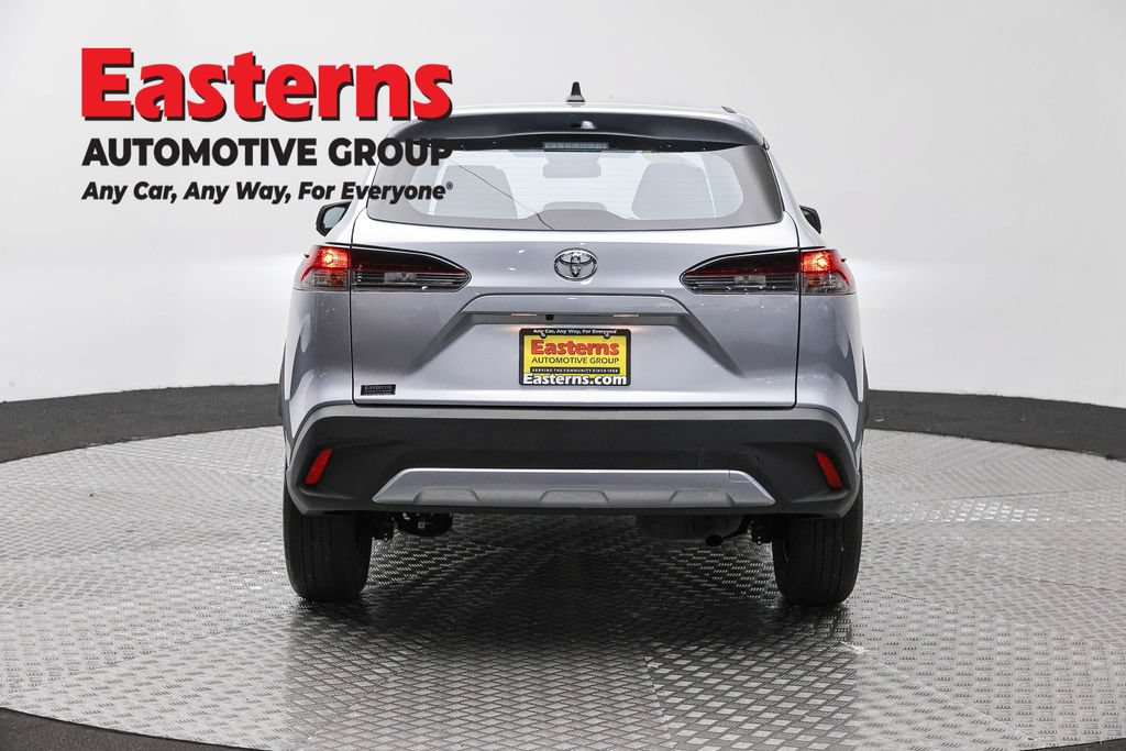 Used 2026 Toyota Corolla Cross L FWD image 5