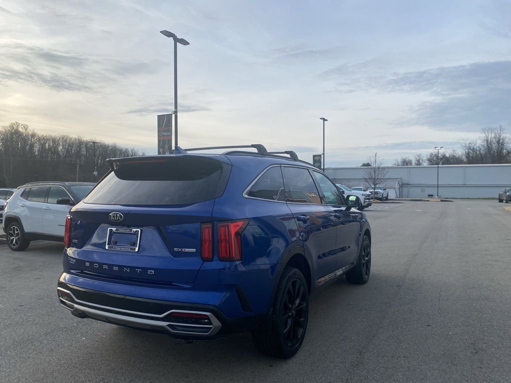 Used 2021 Kia Sorento SX image 2