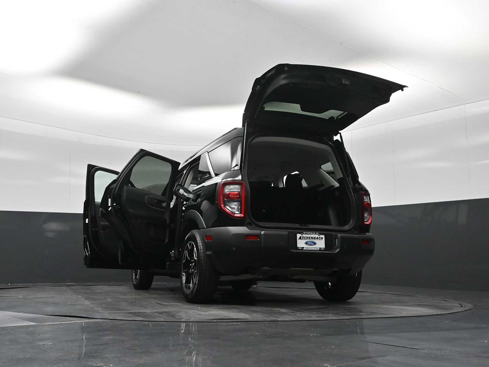 Used 2025 Ford Bronco Sport Outer Banks w/ Outer Banks Tech Package+ image 41