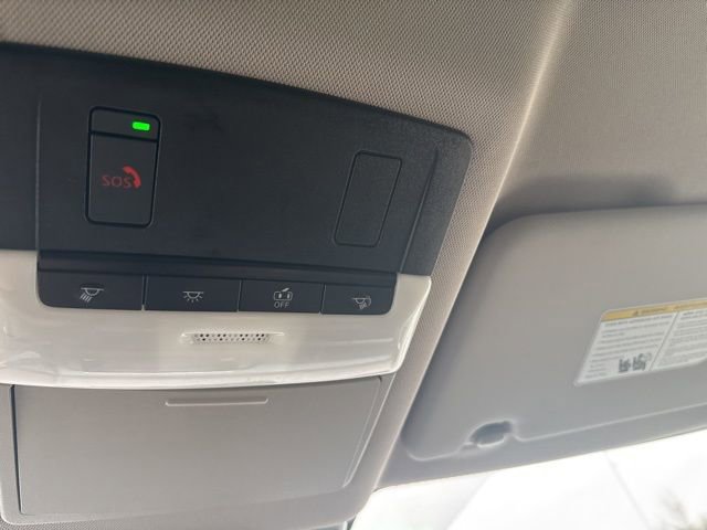 Used 2023 Nissan Rogue SV image 35