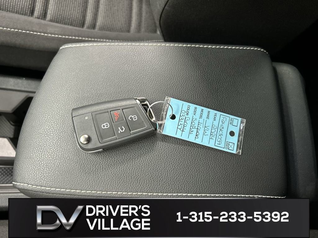 Used 2024 Volkswagen Tiguan S AWD/4WD image 12