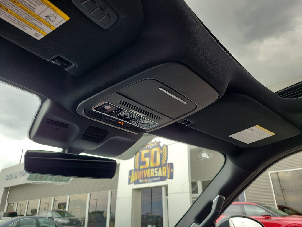 New 2026 Lincoln Navigator Reserve AWD/4WD image 30