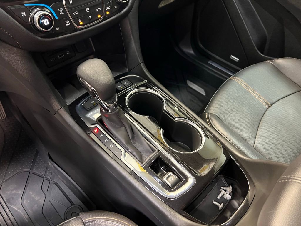 Used 2023 Chevrolet Equinox Premier image 25