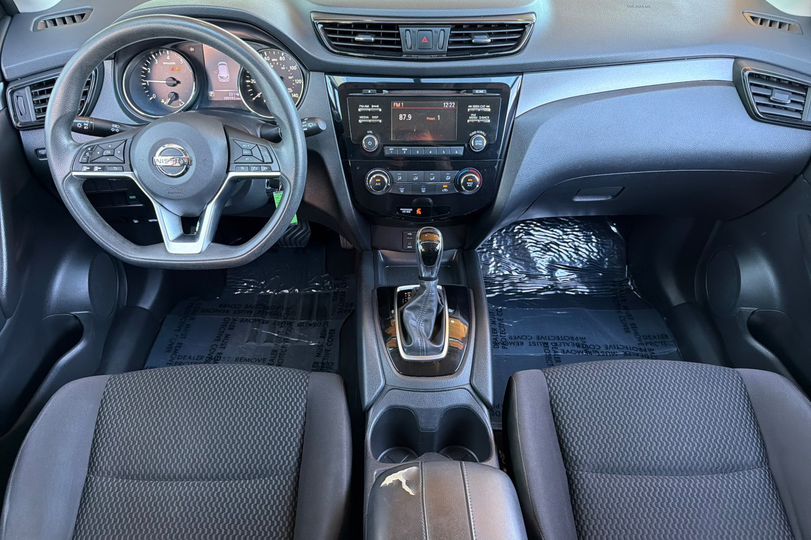 Used 2018 Nissan Rogue Sport S w/ S Appearance Package FWD image 15