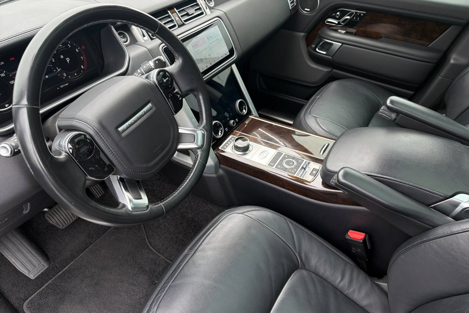 Used 2020 Land Rover Range Rover AWD/4WD image 11