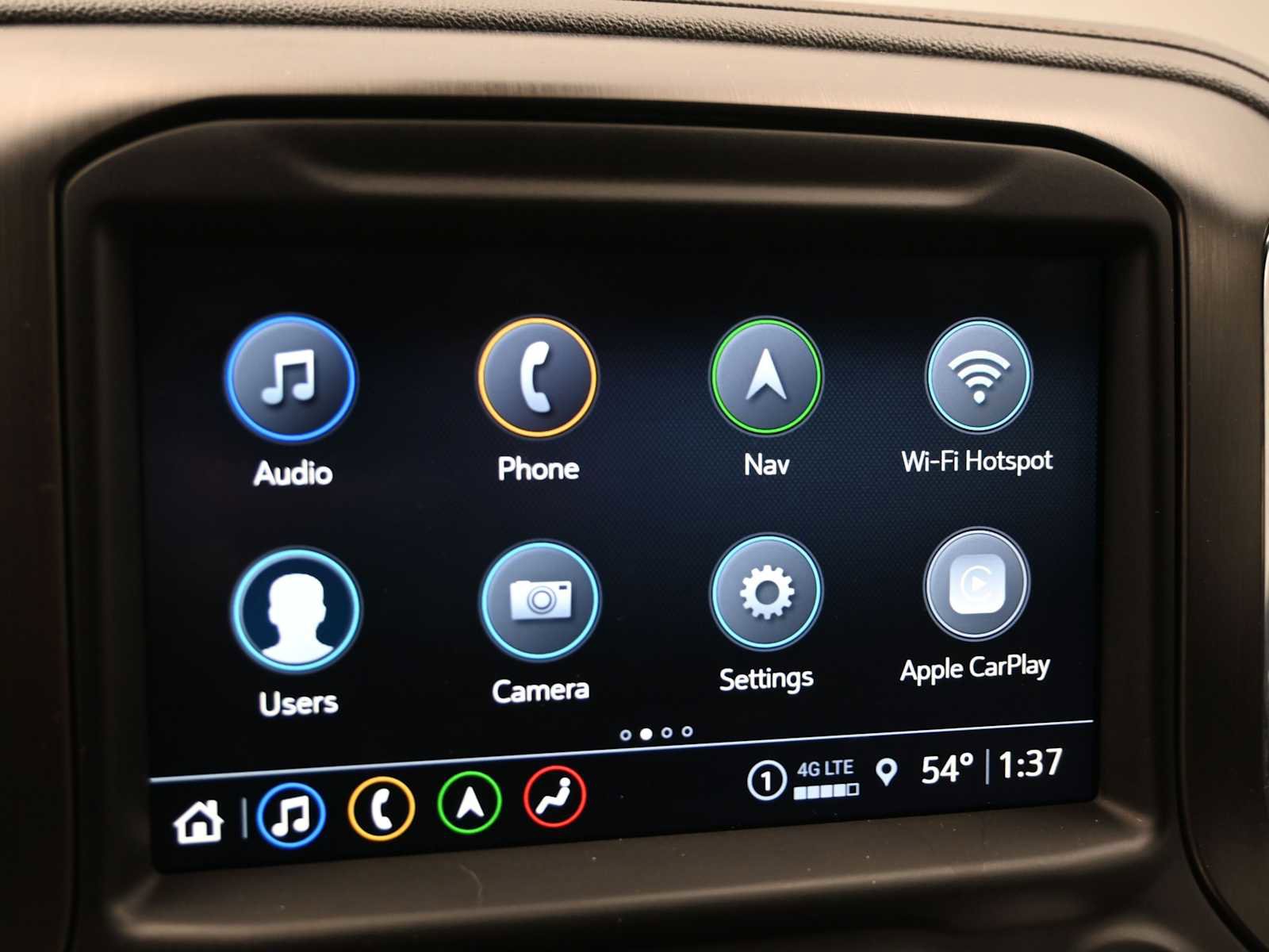 Used 2022 GMC Sierra 2500 AT4 w/ AT4 Preferred Package image 12