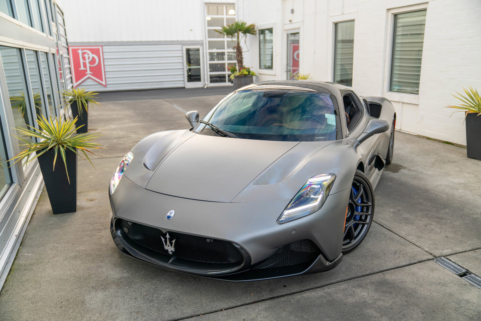 Used 2022 Maserati MC20 Coupe image 4