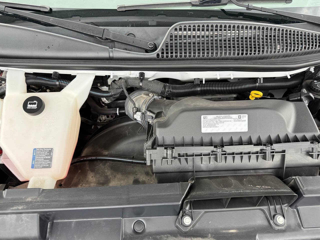 Used 2021 Chevrolet Express 2500 RWD image 9