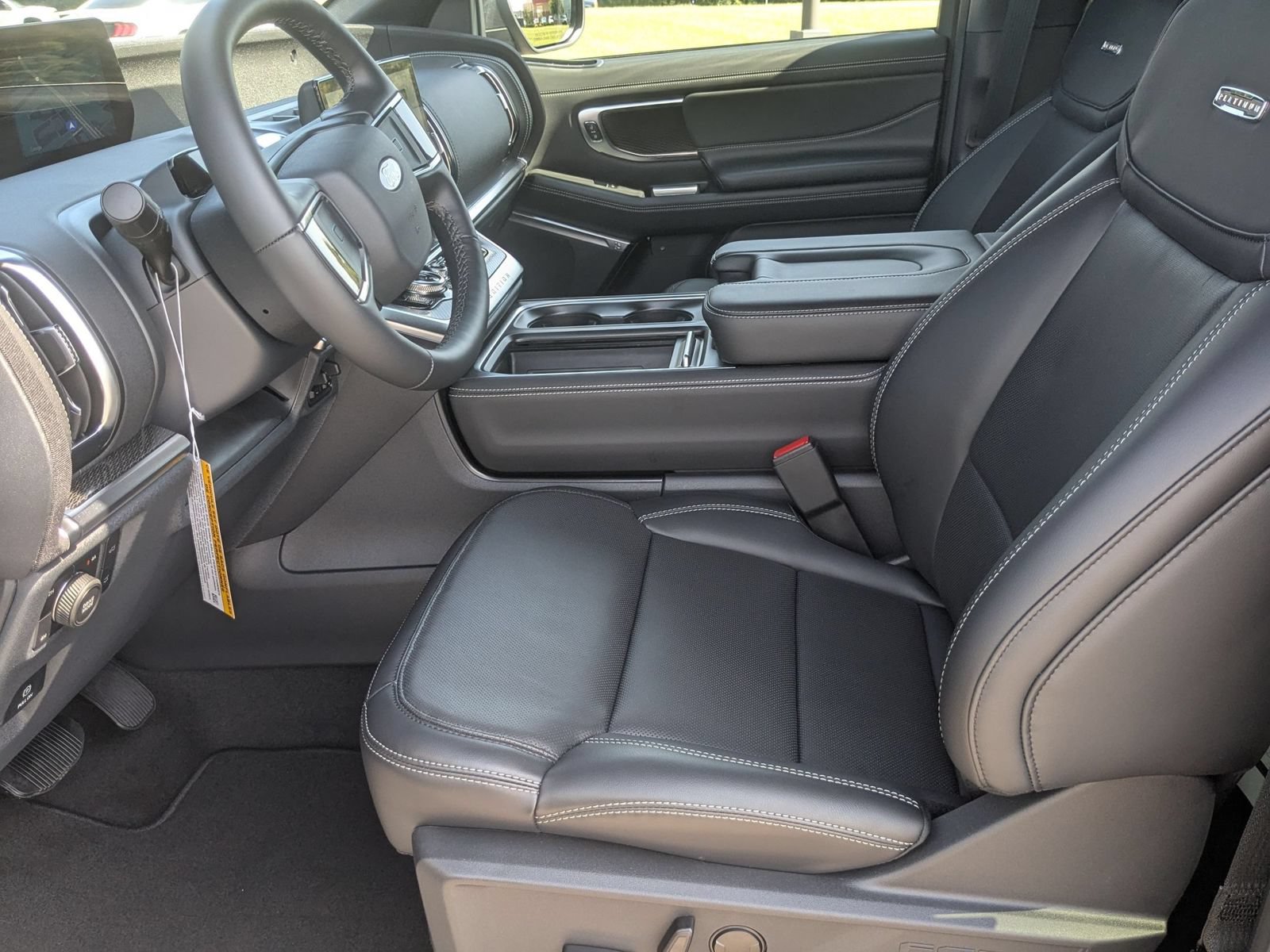 New 2027 Ford Expedition Max Platinum w/ Stealth Performance Package AWD/4WD image 13