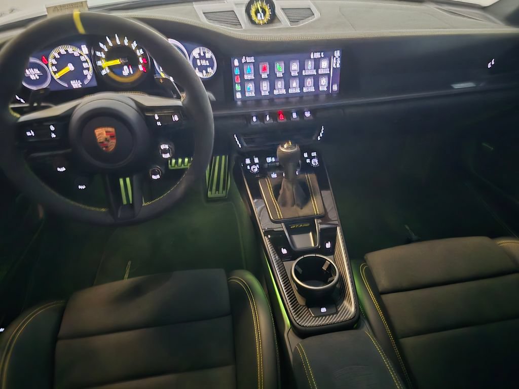 Certified 2025 Porsche 911 GT3 RS RWD image 24
